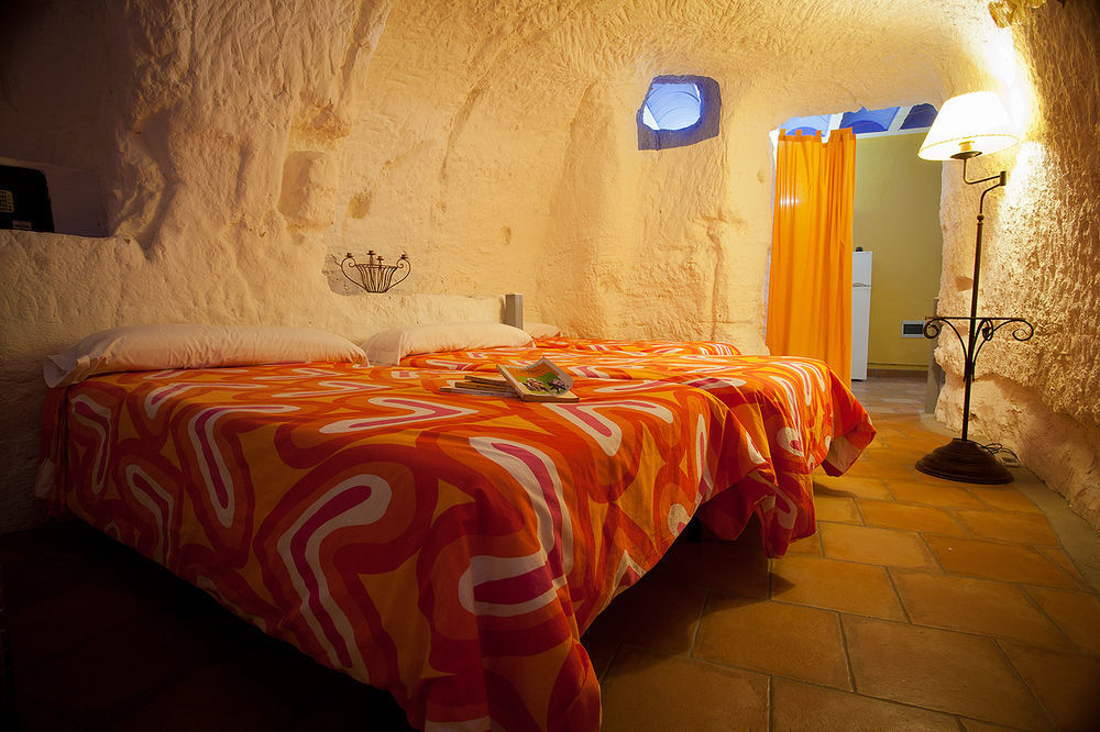 Cuevas Rurales Bardeneras Hotell Valtierra Eksteriør bilde
